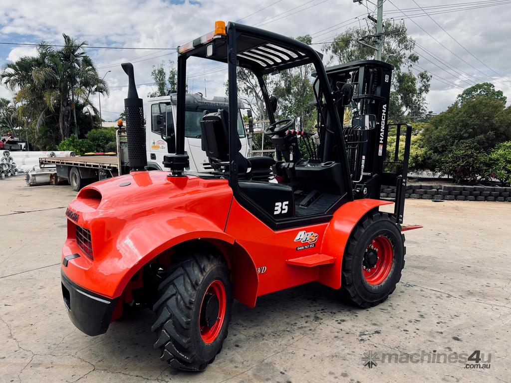 Hangcha 3.5t 4WD Forklift CPCD35 - 4.3m Triplex 3 Speed Diesel Wet Brake System